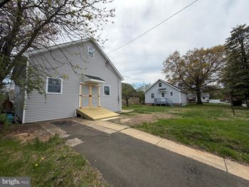 541 Wicker Avenue