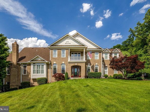 20283 Island View Court, Sterling VA 20165