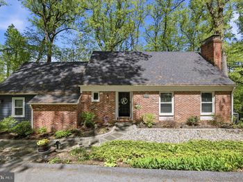 471 Hilltop Road