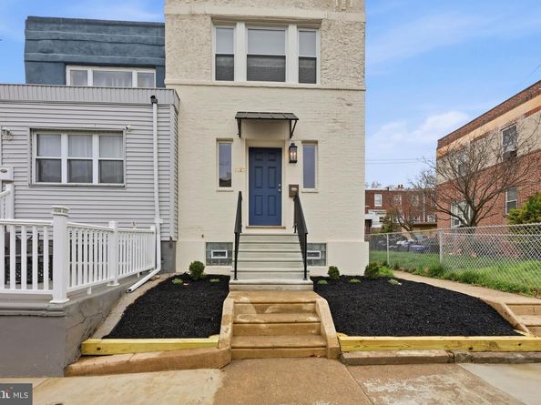 7121 Guyer Avenue, Philadelphia PA 19153