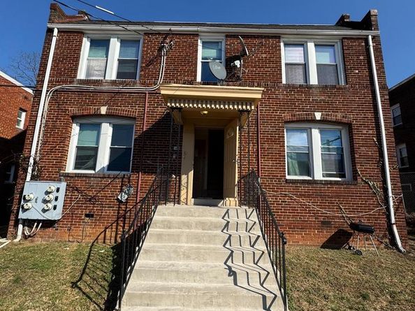 1710 28TH Place SE, Washington DC 20020