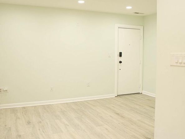 4124 Ames Street NE 13, Washington DC 20019