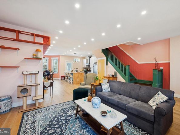 809 S 58TH Street, Philadelphia PA 19143