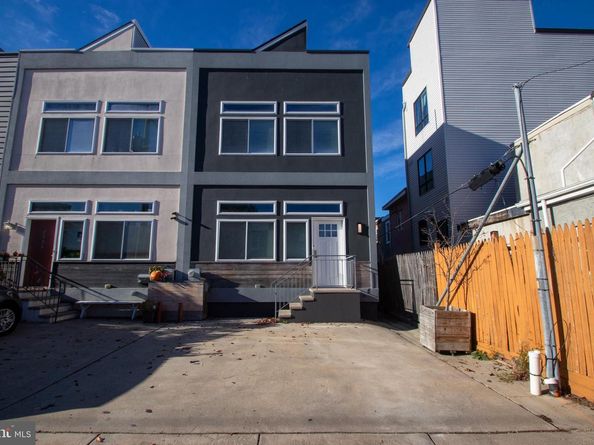 2304 E Sergeant Street, Philadelphia PA 19125