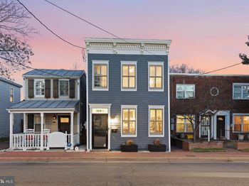 319 1/2 N Fayette Street