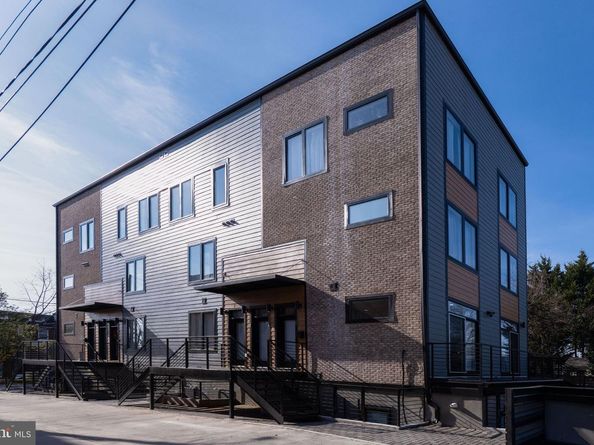 1307 Longfellow Street NW 8, Washington DC 20011