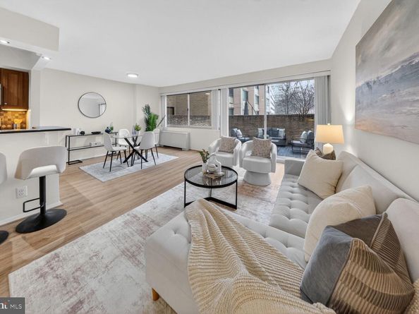 5500 Friendship Boulevard 827N, Chevy Chase MD 20815