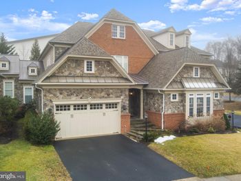 47672 Paulsen Square