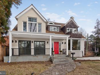 5801 Potomac Avenue NW