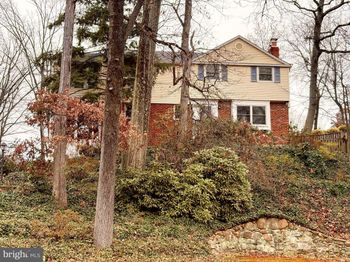 3217 Old Dominion Boulevard