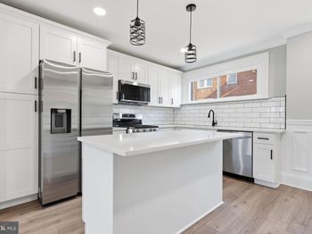 4313 Teesdale Street