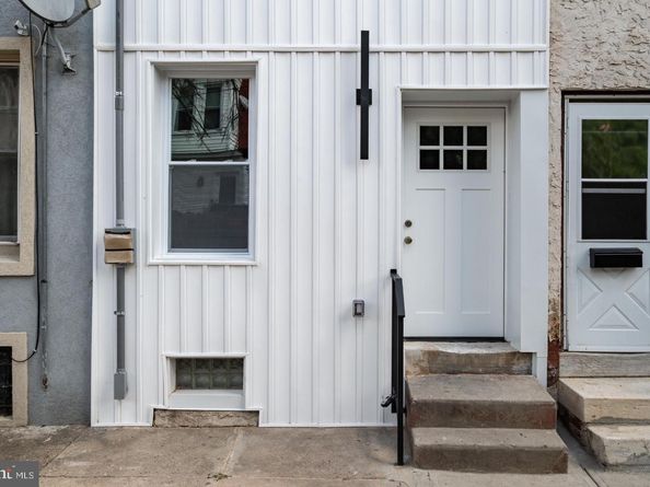 2215 N Mutter Street, Philadelphia PA 19133