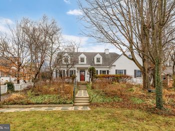 5731 Bradley Boulevard