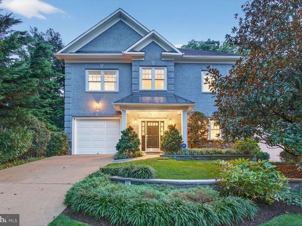 3708 N Vermont N, Arlington VA 22207