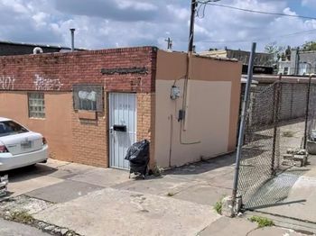 4348 50 N Marshall Street