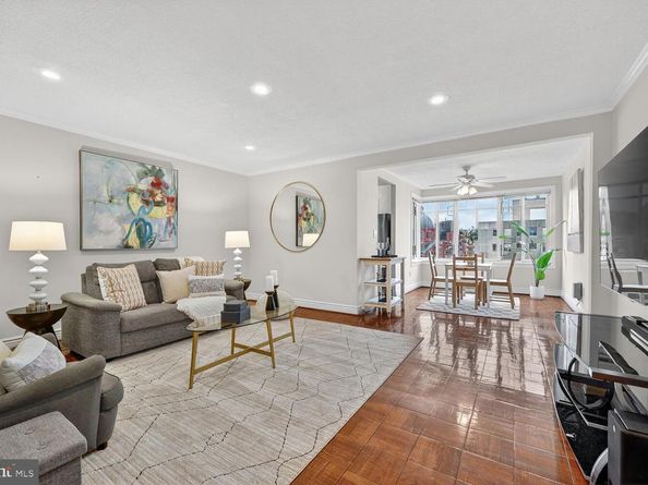 1727 Massachusetts Avenue NW 807, Washington DC 20036