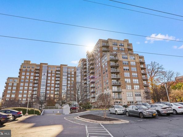 11800 Sunset Hills Road 611, Reston VA 20190