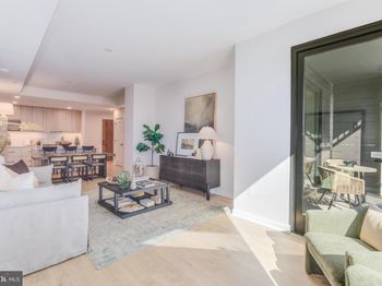 255 W. Falls Station Boulevard