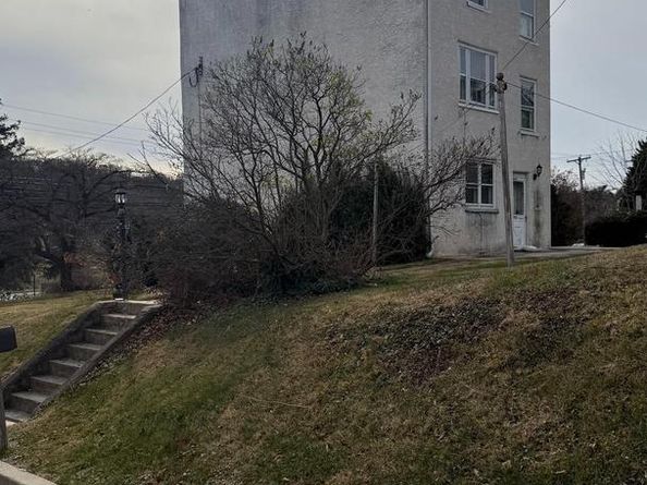 281 E Matsonford Road, Conshohocken PA 19428