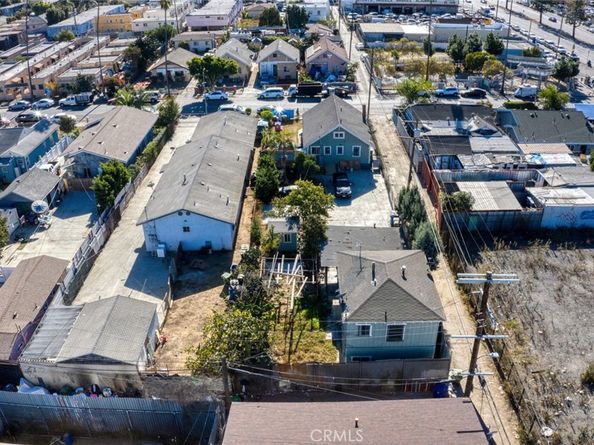 947 81, Los Angeles CA 90044
