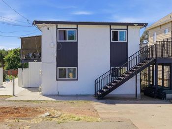 36 1/2 35th Street