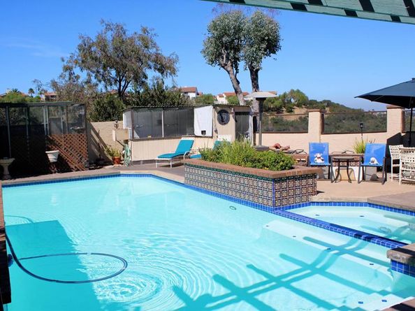 1349 Ridgeview Way, Bonita CA 91902