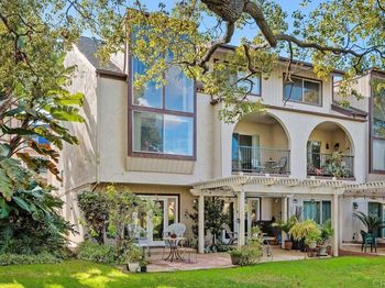 4020 Layang Layang Circle