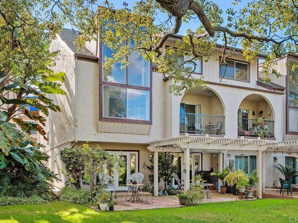 4020 Layang Layang Circle C, Carlsbad CA 92008