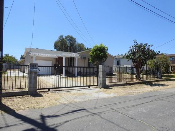 3660 King Street, La Mesa CA 91941