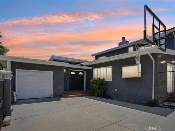 3675 Palo Verde Avenue, Long Beach CA 90808