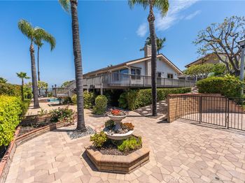 33132 Valle Road