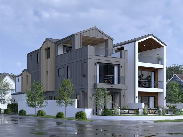 601 7th, Huntington Beach CA 92648