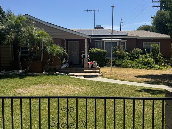 16924 Bixby Avenue, Bellflower CA 90706
