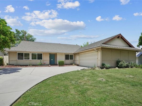 22259 Bassett, Canoga Park CA 91303