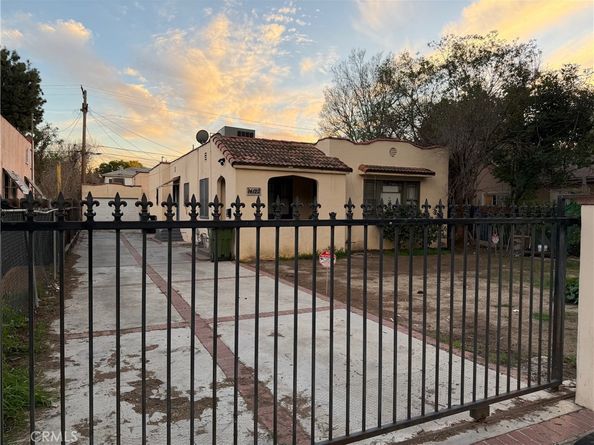 14122 Friar, Van Nuys CA 91401