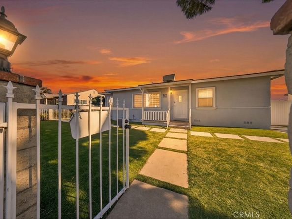 8100 Bellaire Avenue, North Hollywood CA 91605