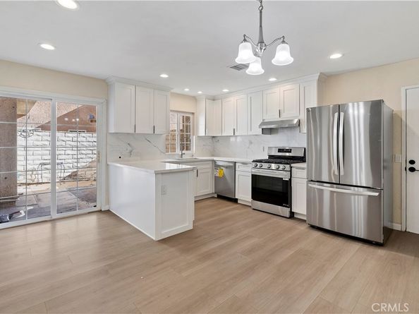 7615 Glade Ave 114, Canoga Park CA 91304