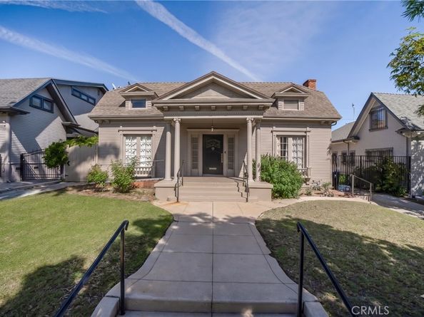 122 N Ridgewood Place, Los Angeles CA 90004