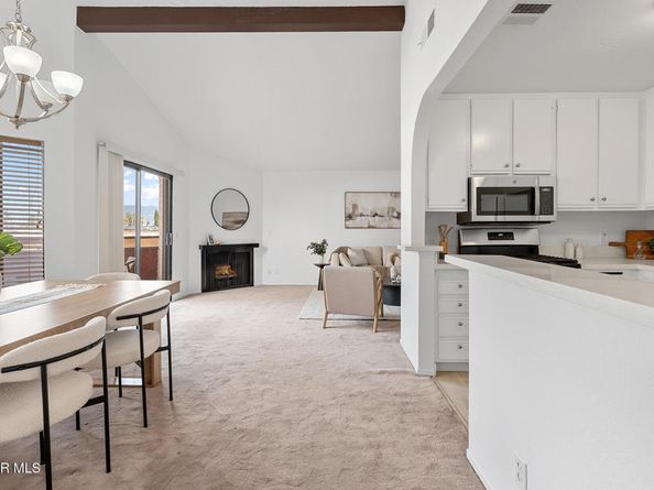 11939 Weddington Street 313, Valley Village CA 91607