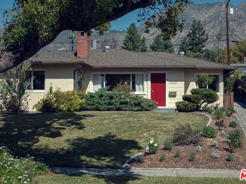 3325 Primavera Street