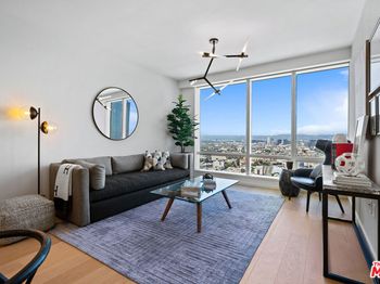 877 Francisco Street