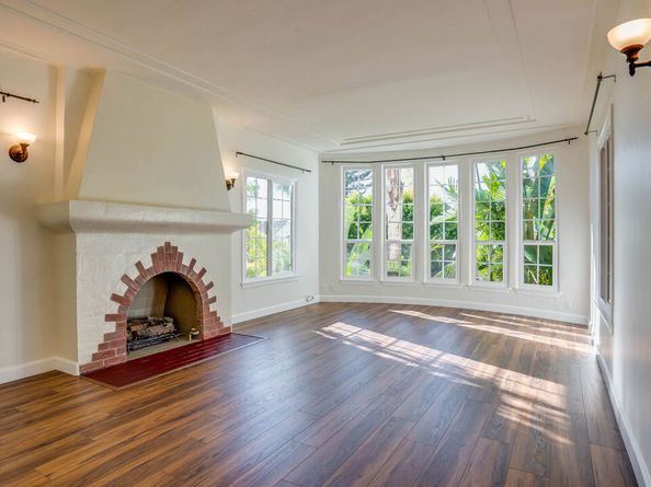 1306 S Longwood Avenue, Los Angeles CA 90019