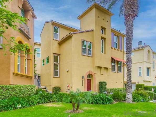 2856 Villas Way, San Diego CA 92108