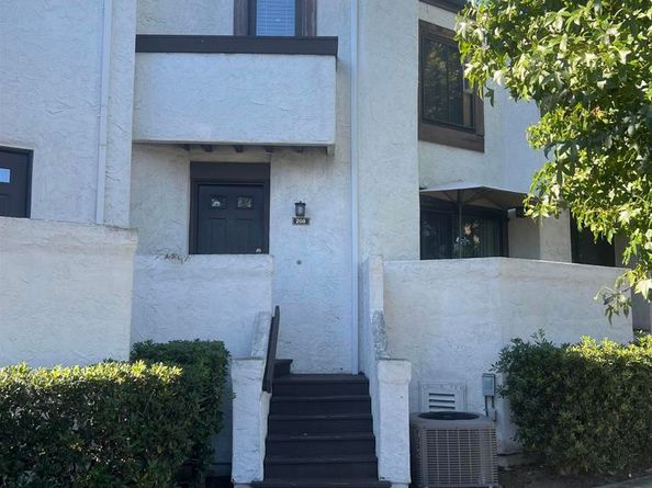 3823 Caminito Litoral 208, San Diego CA 92107