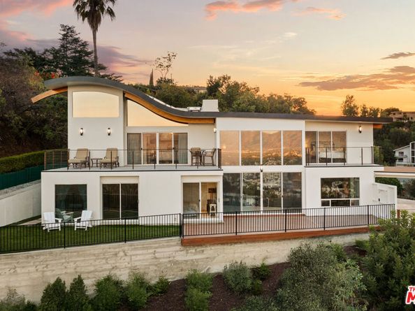 3631 Sunswept Drive, Studio City CA 91604