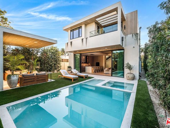 524 N Sierra Bonita Avenue, Los Angeles CA 90036