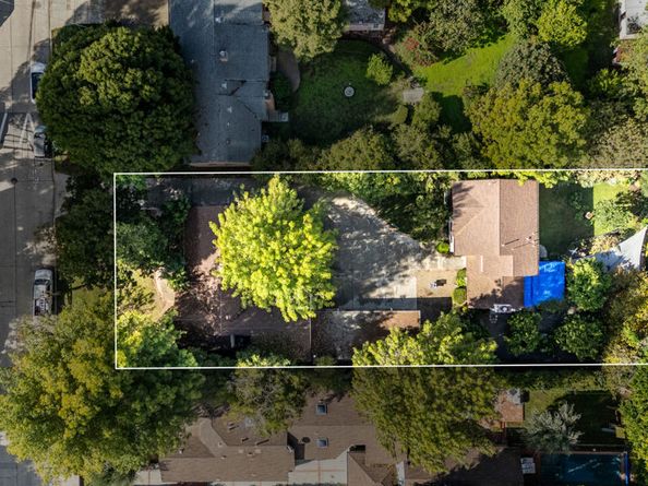 15217 Greenleaf Street, Sherman Oaks CA 91403