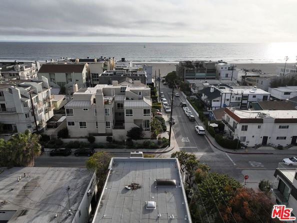 3900 Pacific Avenue, Marina Del Rey CA 90292