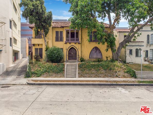 712 S Stanley Avenue, Los Angeles CA 90036