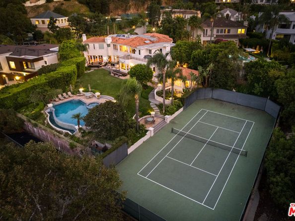 14035 Aubrey Road, Beverly Hills CA 90210